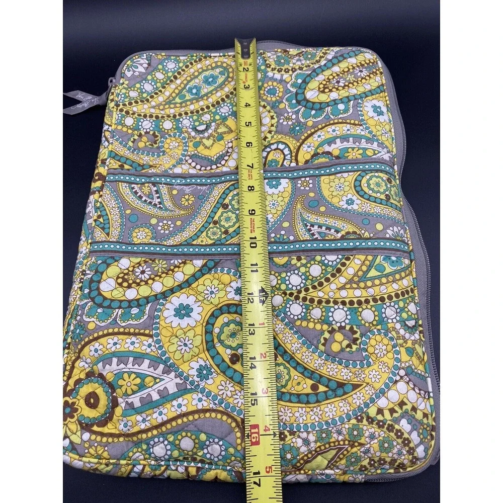 VERA BRADLEY 14